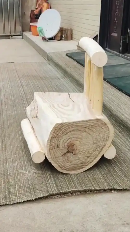 自制原木摇椅,喜欢的朋友双击关注吧!