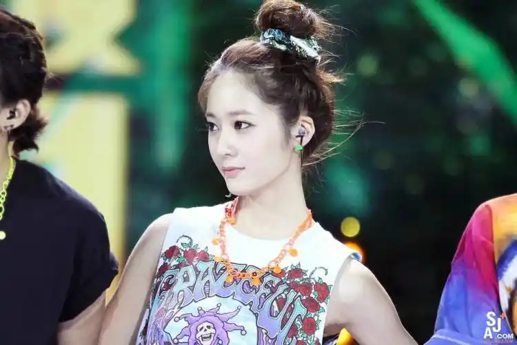 丸子头永远滴神郑秀晶