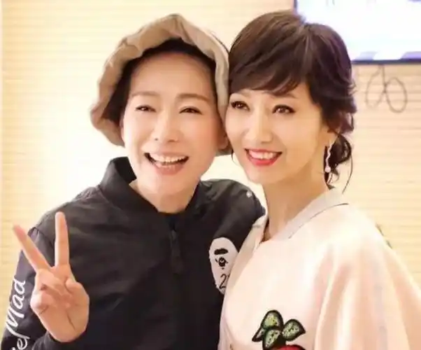 时隔30年,赵雅芝终于说出真实原因|叶童|白娘子|潘迎紫|林青霞_网易