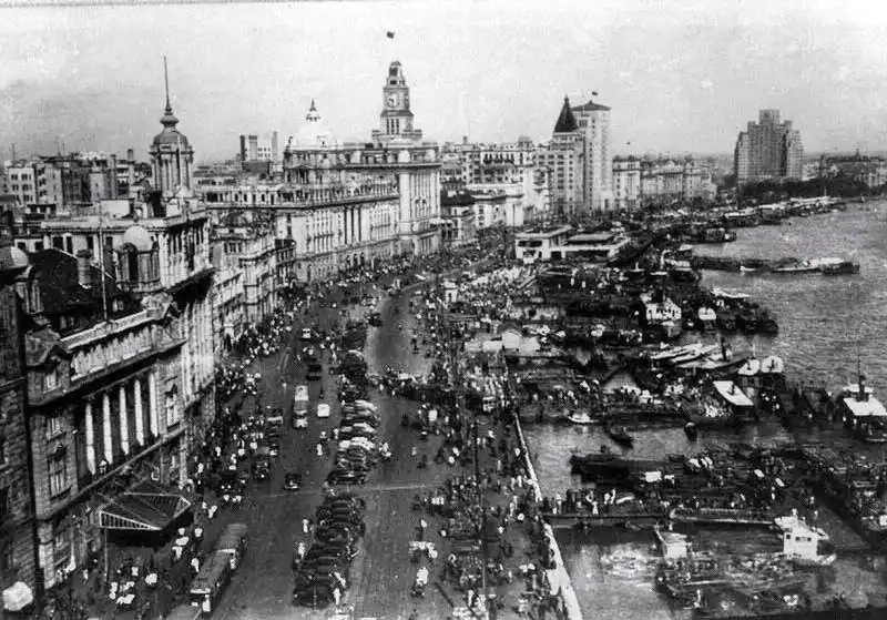 p>外滩(英文:the bund; a target="_blank" href="/item/上海话