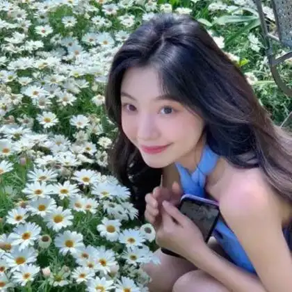 美女真实自然高清头像照片