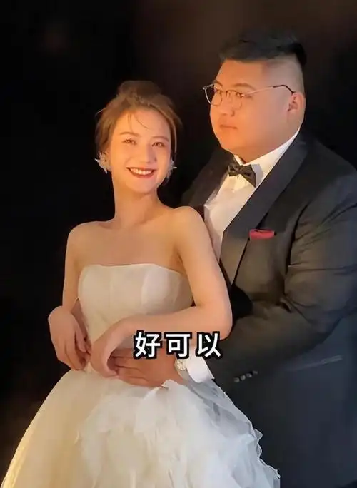 一周掉粉100w,夫妇上演"贱卖"彼此物品大戏,起底猴哥翻车路