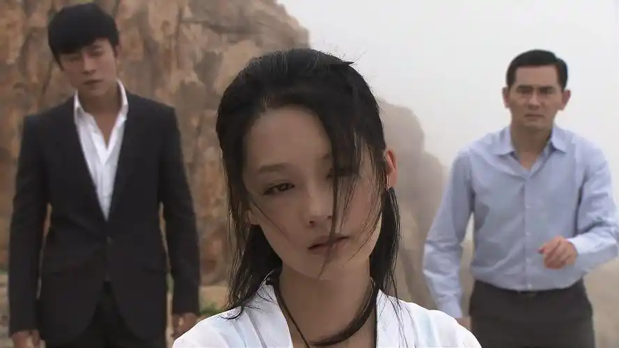 守望的天空:老总承认灰姑娘,原来想拿肾救命,灰姑娘崩溃跳海!