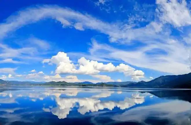 邂逅大美凉山领略百变风格