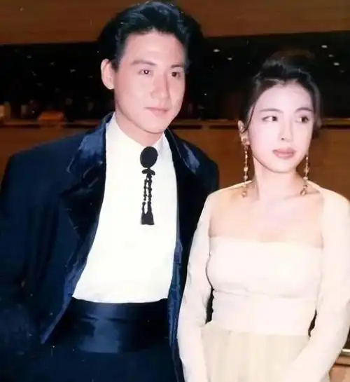 喝酒就分手3年换21个佣人罗美薇为何能独享张学友27年宠爱