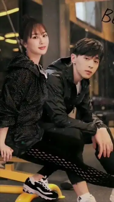 杨紫和邓伦的合照