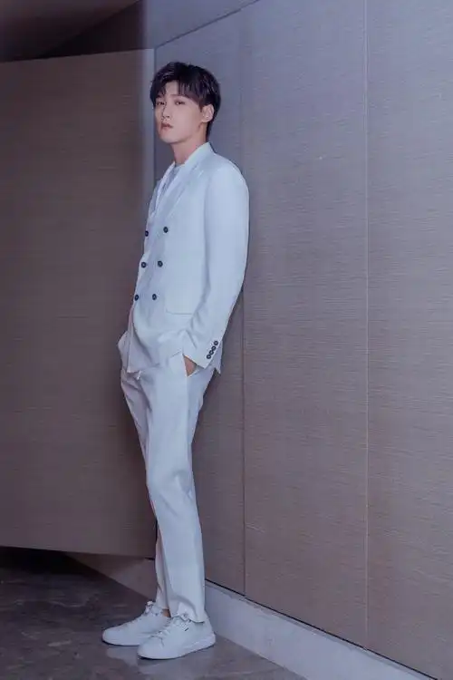 身高不作假娱乐圈里身高超过185cm的男明星都有谁