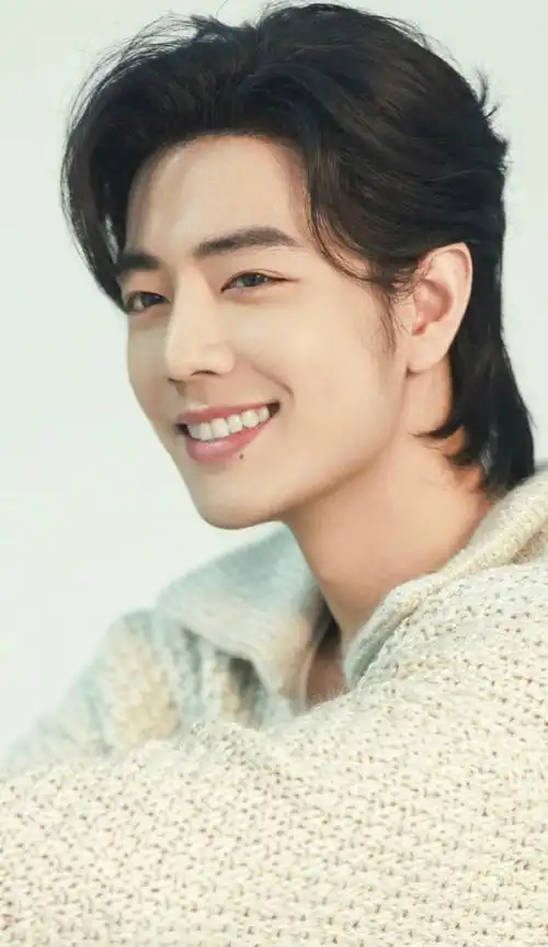 肖战##肖战冷暖反差大片##日常见肖战