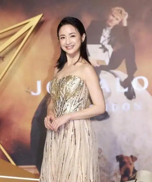 初代台偶女主今昔颜值对比:有人颜垮认不出,有人四十如少女