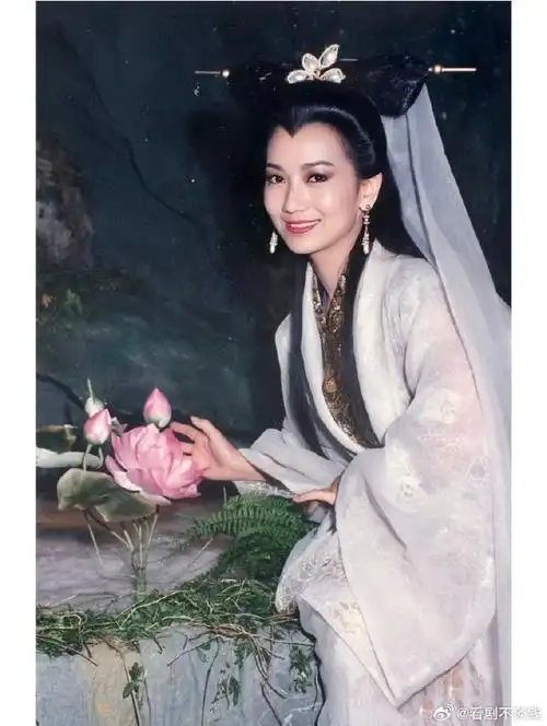 赵雅芝38岁演的白娘子##各个时期的赵雅芝有多惊艳