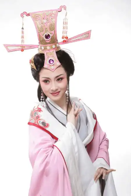 袅袅迪音——记上越袁派花旦陈慧迪_越剧