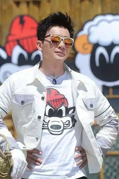 《奔跑吧兄弟4》李晨首当卧底 完美隐藏身份获称赞