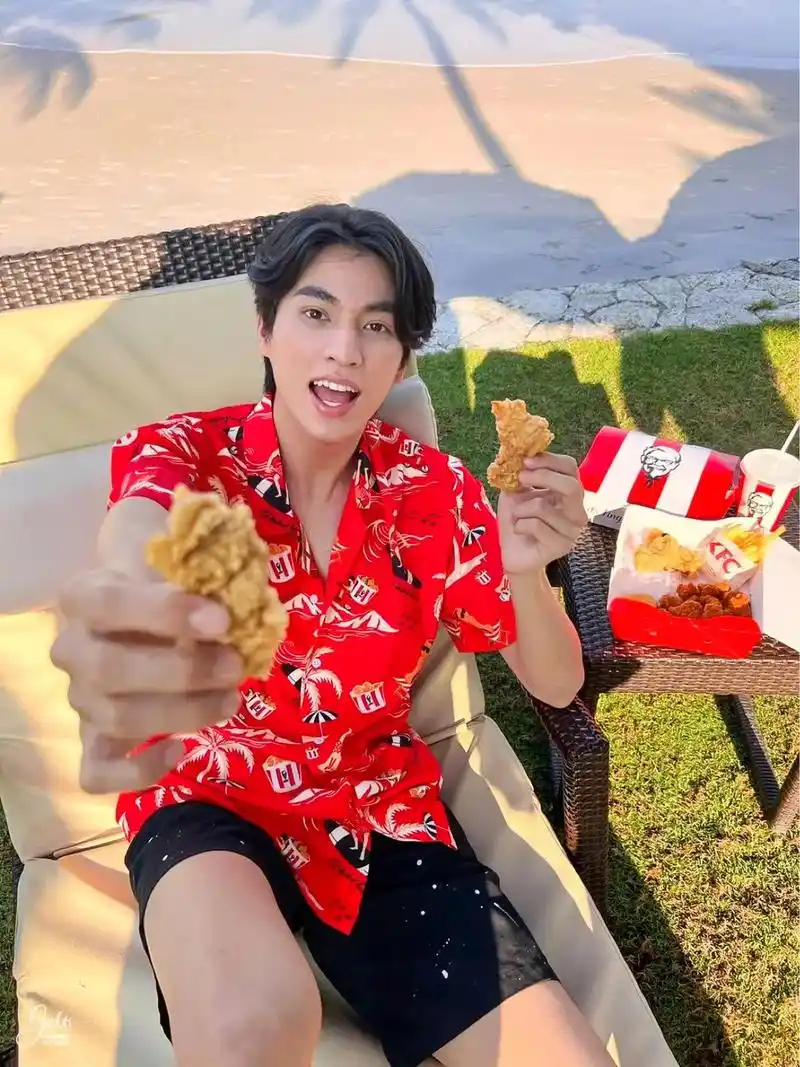 mewgulf #缪糕 论小宝#糕卡娜 #gulf 的小手 - 抖音