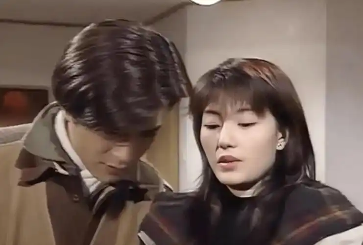 baby被传与古天乐隐婚处境落魄将回港圈发展港媒有意关掉滤镜颜值翻车