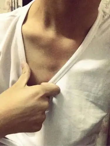 男人有锁骨代表什么是因为瘦吗有锁骨的男生力气大吗