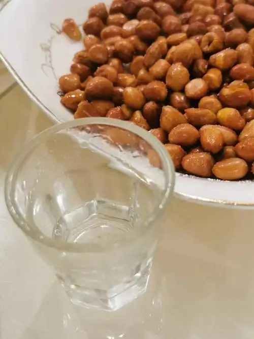 年过50的人,宁愿在家喝酒,也不愿去酒局,是因为力不从心了吗?