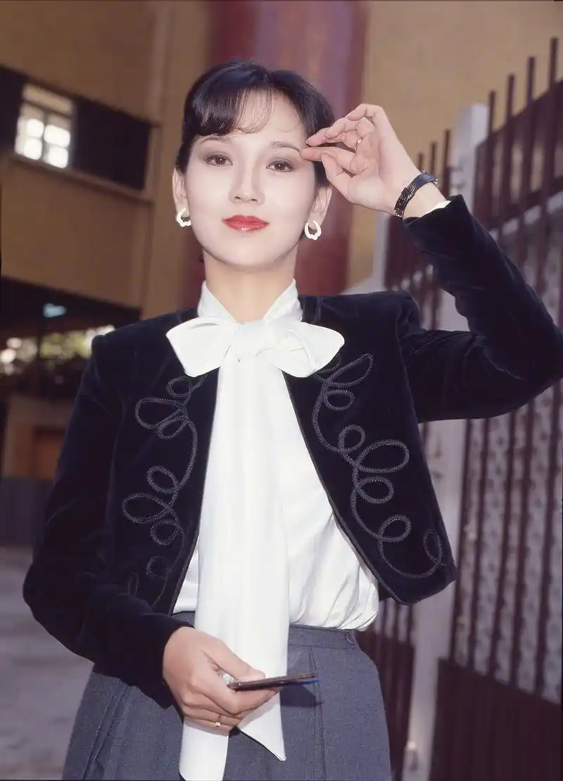 永远的女神!66岁的赵雅芝素颜照还是那么美!