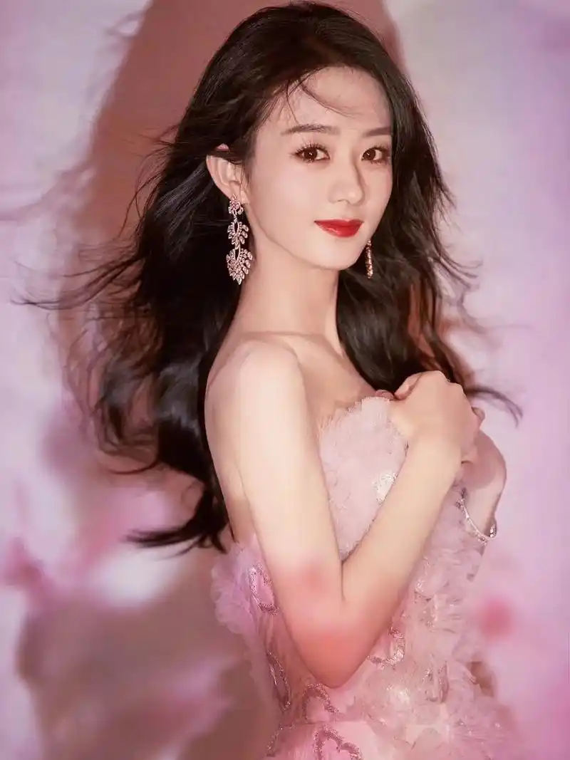 抖音图文来了 #赵丽颖 #明星图片分享 #最美明星 - 抖音