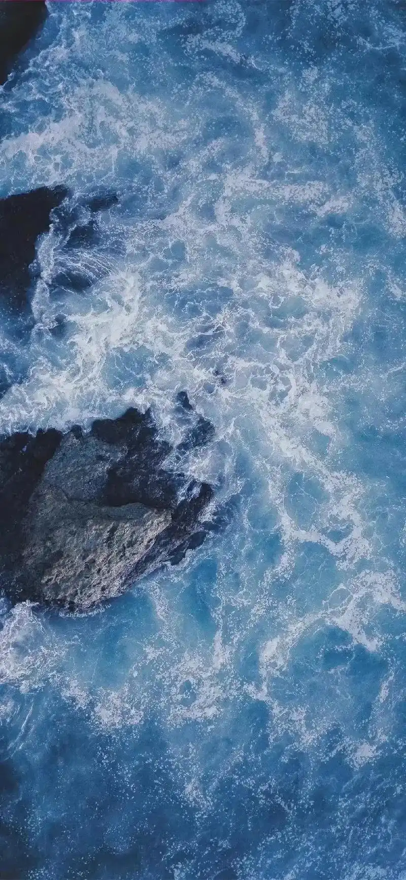 蓝色治愈系 #大海 #壁纸背景图 要努力呀,为了想要的生活 - 抖音