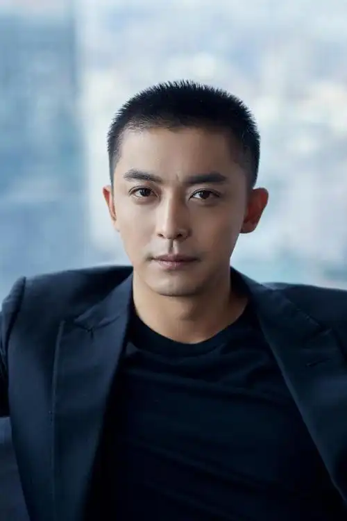 留过寸头发型的男明星很多