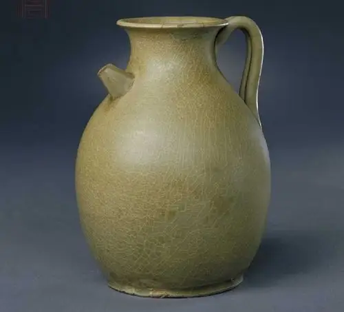 越窑青釉壶,高14.2cm,口径6.1cm,足径7.4cm