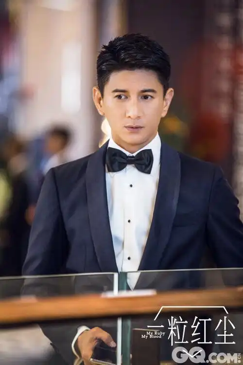 一粒红尘首曝齐唐剧照吴奇隆制服诱惑击剑庆生