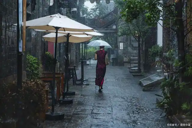 江南的美,是对爱人的眷恋!