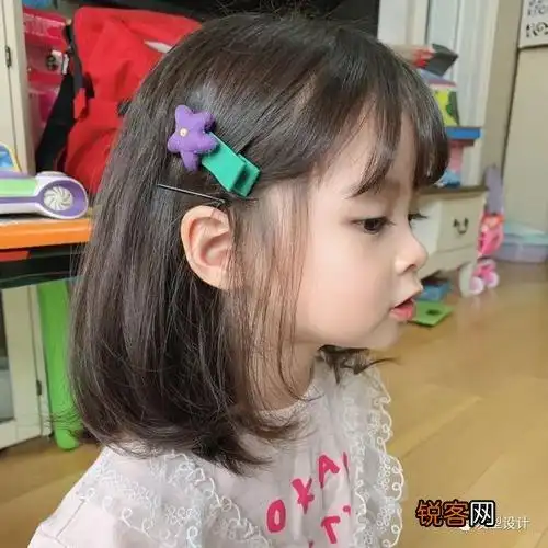 小女生短发发型图片 如何梳女孩的短发,直发梳怎么做卷发