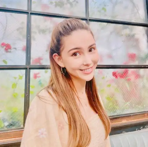 原创超甜周杰伦晒昆凌美照为她庆生结婚七年仍喊老婆女孩