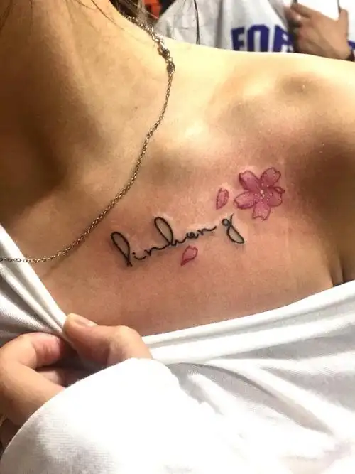 锁骨小字母_纹身图案手稿图片_姜姜的纹身作品集