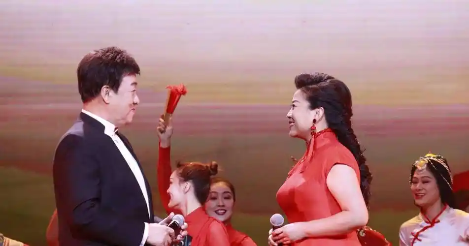 金铁霖_李谷一_陆继红