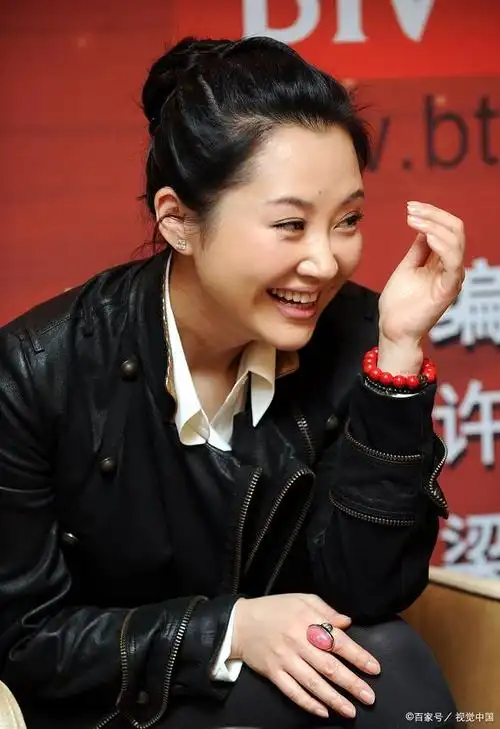 不老女神"许晴" 54岁身材火辣羡煞旁人!