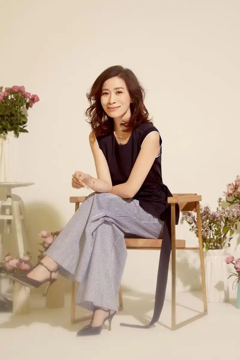 精美图集|佘诗曼美图欣赏