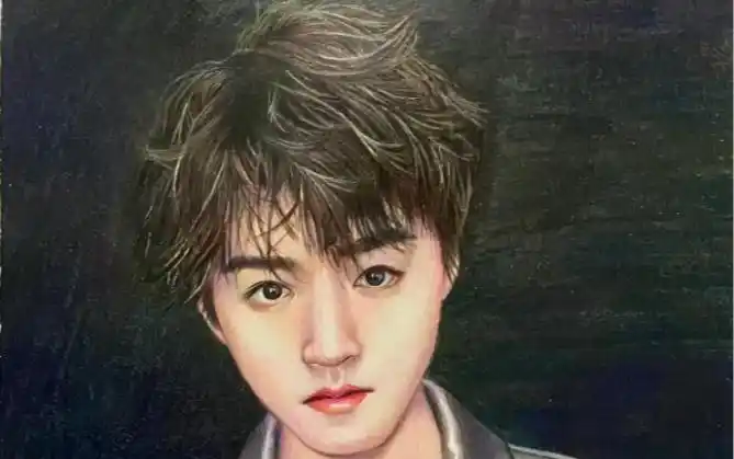 彩铅画彩铅人像王俊凯