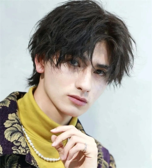 日系经典帅哥烫发 超帅定位烫纹理烫_男生烫发 - 美发站