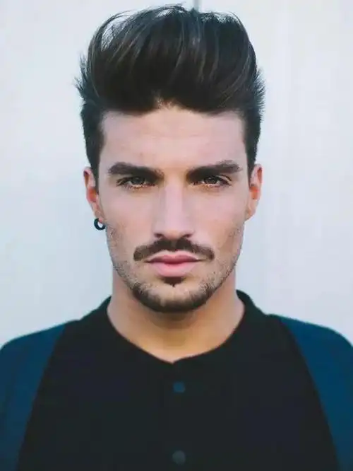 留胡子邋遢看看白宇肖战的胡须造型