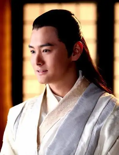 资料图片:电视剧《倾世皇妃》剧照-王雨饰演孟祈殒