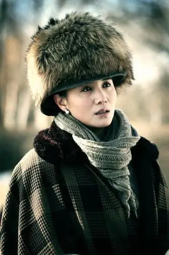 《悬崖》天津卫视开播 张嘉译小宋佳日久不生情