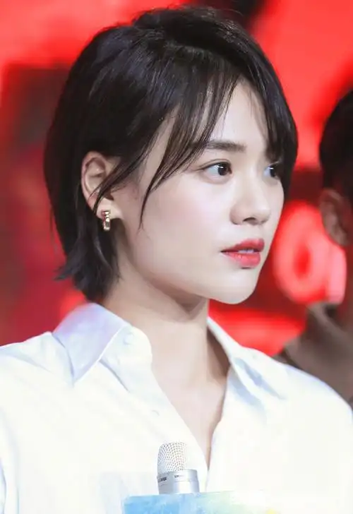 这些女明星短发都好看!