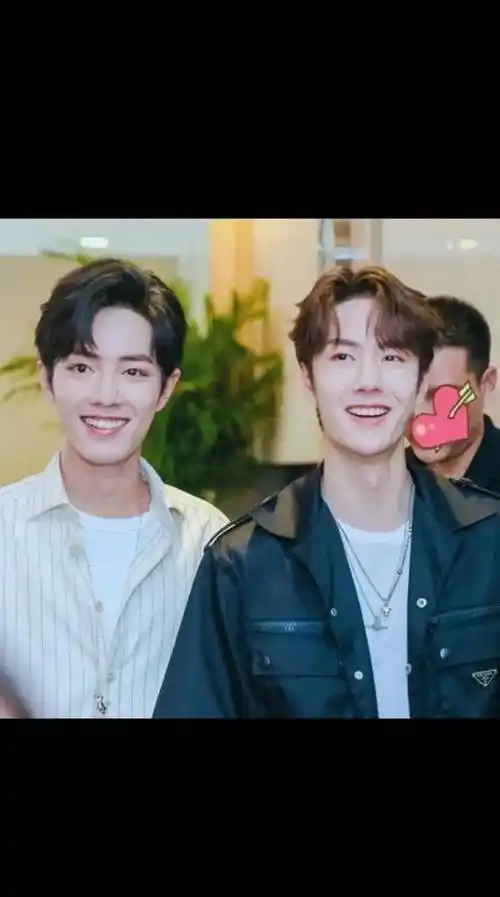 博君一肖,绝美双人图,糟糕,是心动的感觉!这两个人也太好看了_哥哥_弟