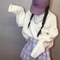 挡住脸的女生全身头像图片点击鼠标右键下载