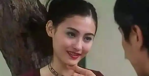 原创原创39岁张柏芝与周星驰喜剧之王经典重现柳飘飘却被嫌太胖