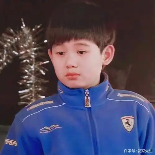 胡先煦 德云社在逃相声演员