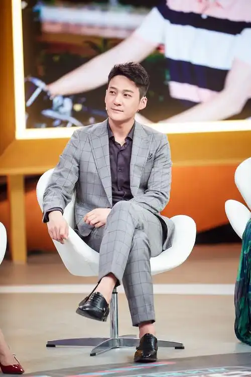 张陆做客剧说很好看接地气表现获观众好评