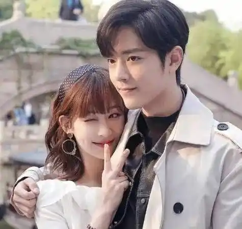 同样演肖战的"亲密恋人",李沁和杨紫对比,你更喜欢谁?