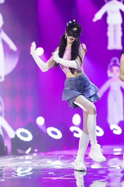 你可以永远相信孔雪儿的舞台#孔雪儿的舞台表现力有多强,国风舞爵士