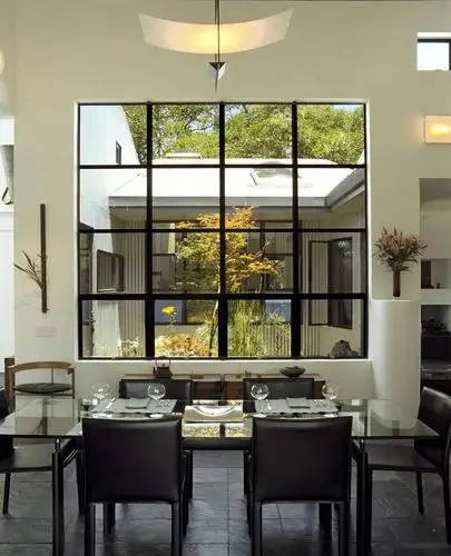 餐厅玻璃窗装修效果图