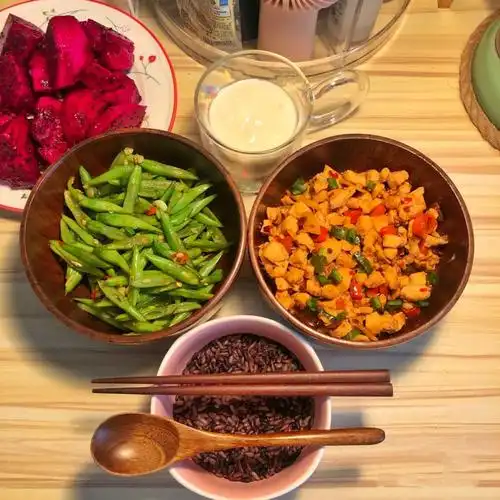 30岁女人的精致晚餐,每顿不超10块钱,网友:太会过日子了