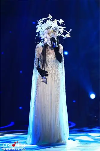 《蒙面唱将》疑似许茹芸二度参赛 巫启贤现场告白