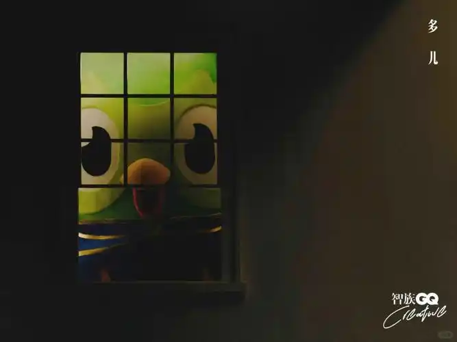 "最近天天被腹肌绿鸟油到",为让打工人学外语这家公司有多「歹毒」